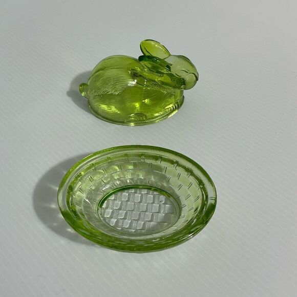 Small Green Textured Glass Bunny on a Basket Candy Dish with Lid 2 Piece Set - Picture 5 of 6